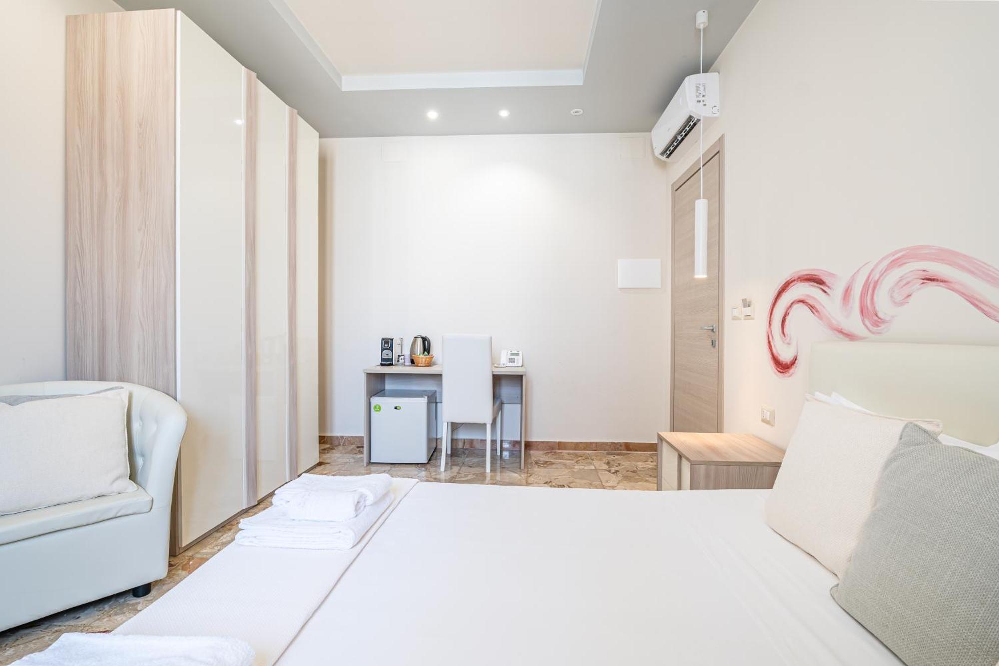 Dei Del Mare Extra Luxury Bed & Breakfast กัลลีโปลี ภายนอก รูปภาพ